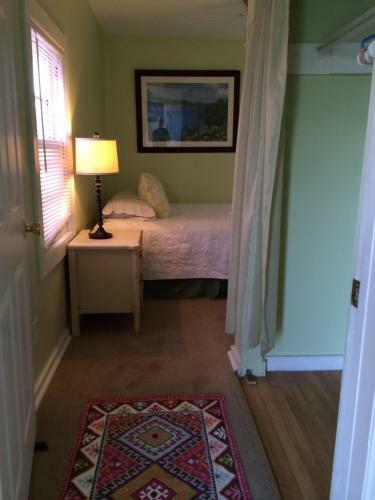 Hotel Pelican Island Cottages