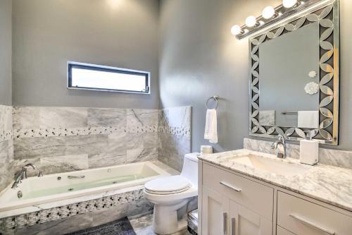 Huge Home With Pool Table Near St Pete Beach!