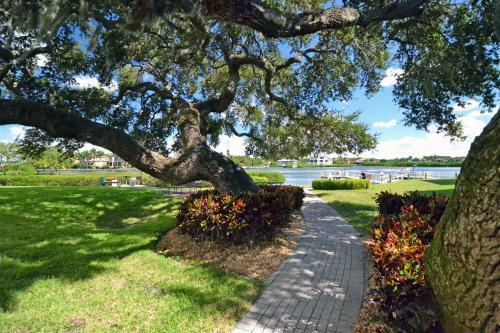 Bay Oaks - 6157 #e01