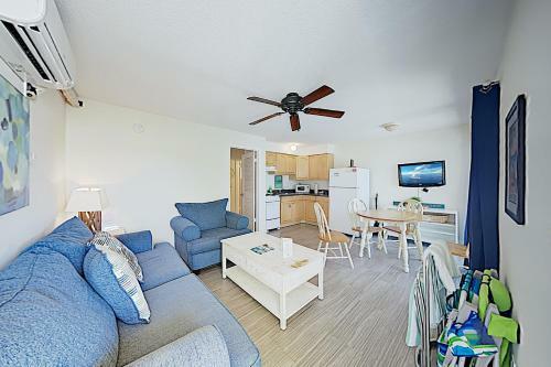 Apartamento New Listing! Tranquil Getaway 350? To Prized Beach Apts