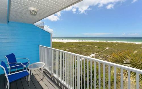 Beach Front And Walking Distance To Village