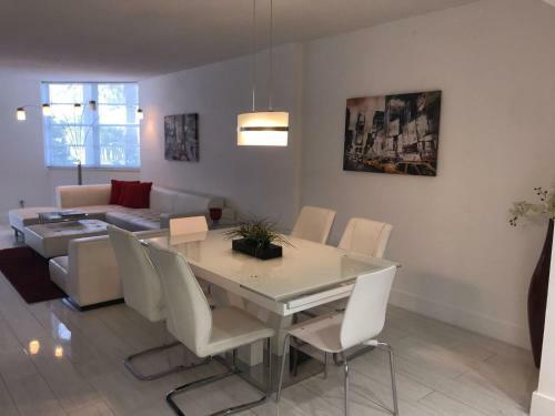 Apartamento Marbella Towers #605