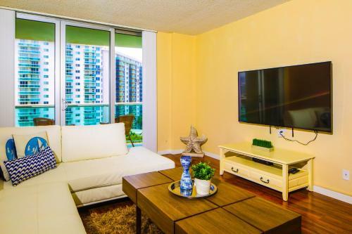 Apartamento Marbella Towers #605