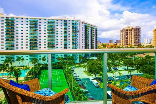Apartamento Marbella Towers #605