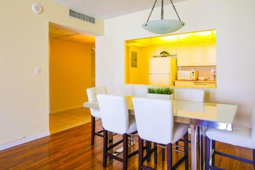 Apartamento Marbella Towers #605