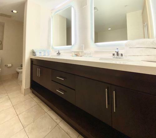 Apartamento Ocean View I At Sunny Isles Beach