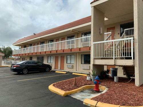 Hotel Motel 6 Tampa, Fl