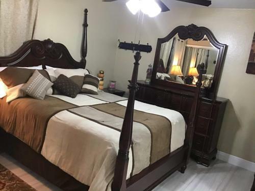 Mary's Luxury House