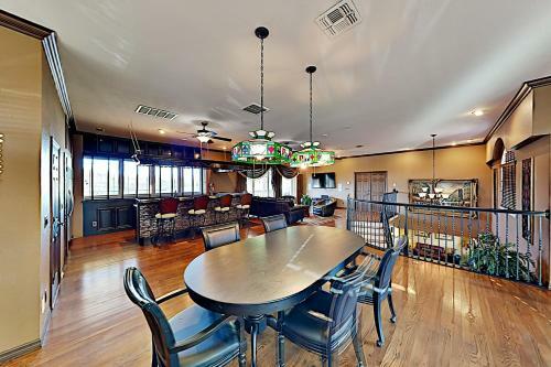 Waterfront Wonder - Pool, Dock & Outdoor Kitchen Home
