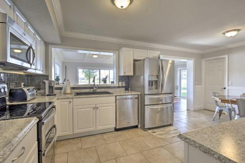 Waterfront Tampa House 6 Mi To Busch Gardens