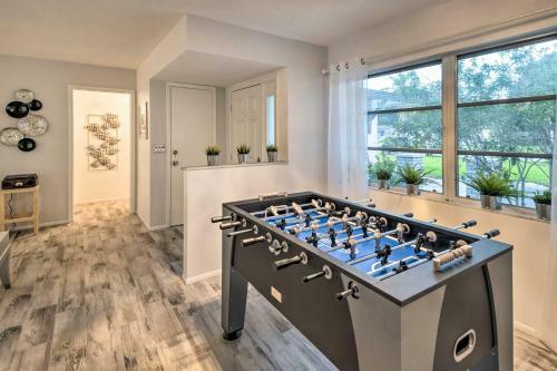 Luxurious Gulf Coast Villa With Pool And Beach Access!