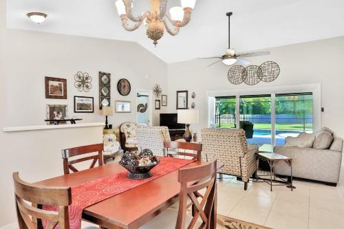 Jacaranda West Retreat