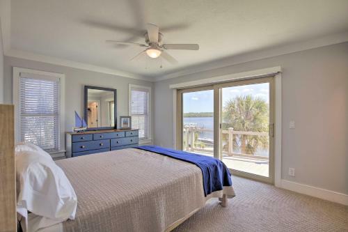 Quiet Waterfront Oasis With Pool And Fishing Dock