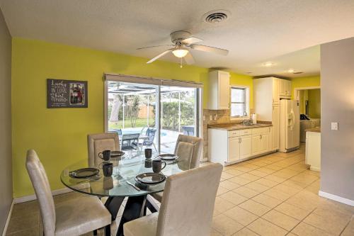 Quiet Venice Home With Private Lanai And Hot Tub!