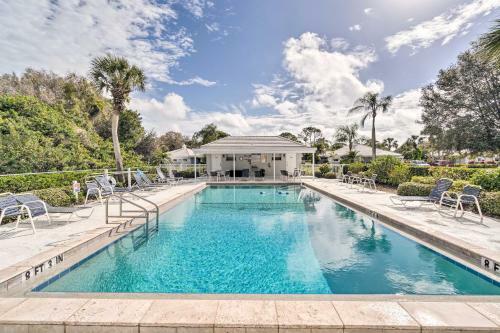 Upscale Venice Villa With Lanai On Golf Course