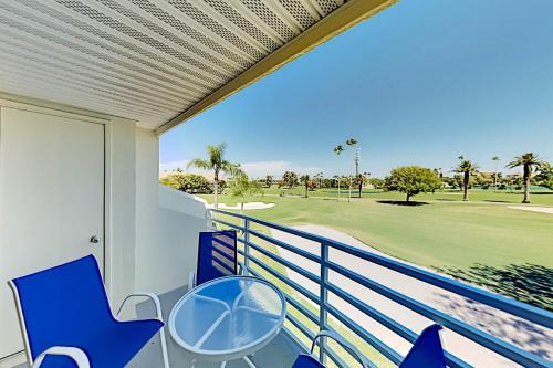 Apartamento Vista Verde Gem - Private Balcony, Fairway Views Condo