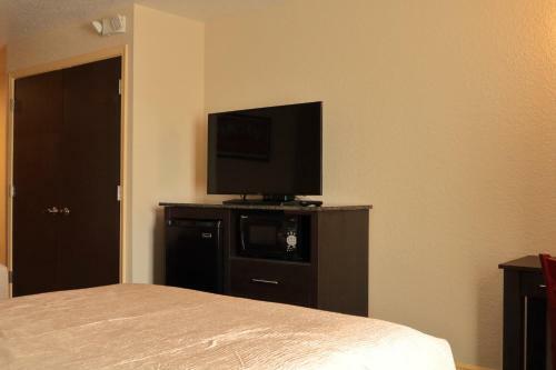 Hotel Pioneer Inn