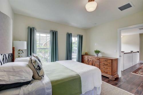 Sunny Days Walking Distance To Everything! Villa