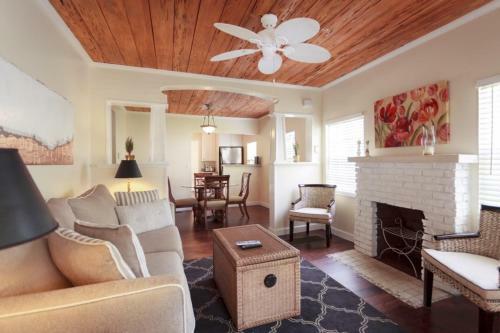 The Cottage Casita With Bikes & Private Pool! Home