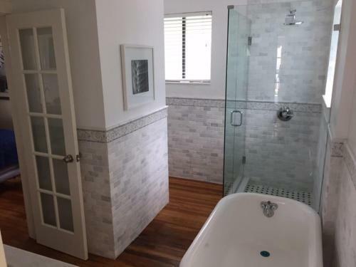 Charming Palms With Very Private Pool! Villa