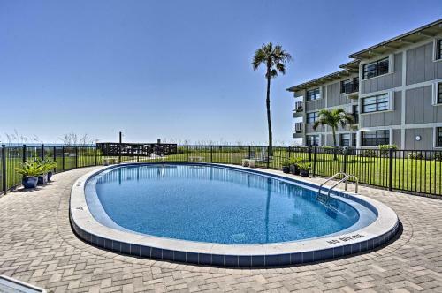 Apartamento Oceanfront Vero Beach Condo With Balcony Views!