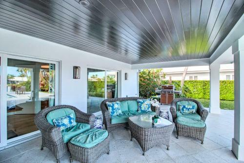 Lavish Vero Beach Escape With Hot Tub And Dock!
