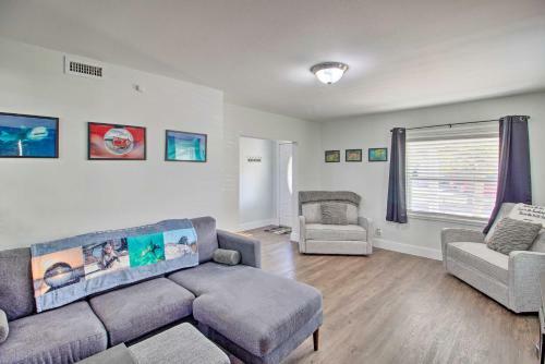 Updated Historic Home 2 Mi From Palm Beach!