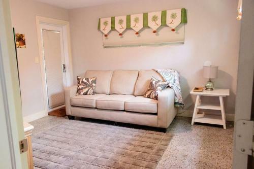 Harbourside 4 - 1 Bedroom 200 Inlet Way