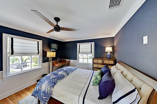 Colonial Home With Modern Updates & Private Pool Home