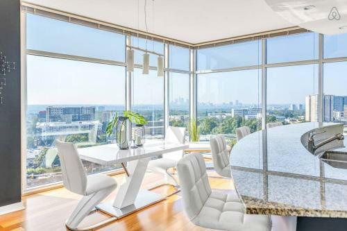 Apartamento Exquisite Polished Panoramic Buckhead Penthouse-designed