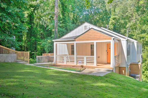 Hip And Spacious Home 5 Miles To Dtwn Atlanta!