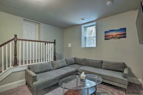 Hip And Spacious Home 5 Miles To Dtwn Atlanta!