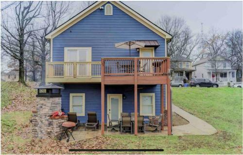 Apartamento The Blue Cottage - Gourmet Kitchen, Near Downtown Duplex