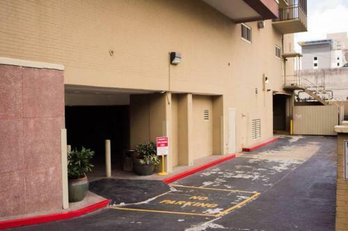 Apartamento Downtown! 24 Concierge! Barconly! Pt9b