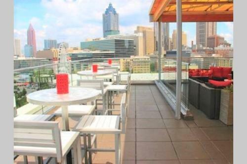 Apartamento Downtown! 24 Concierge! Barconly! Pt9b