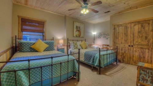Breathe Inn By Escape To Blue Ridge