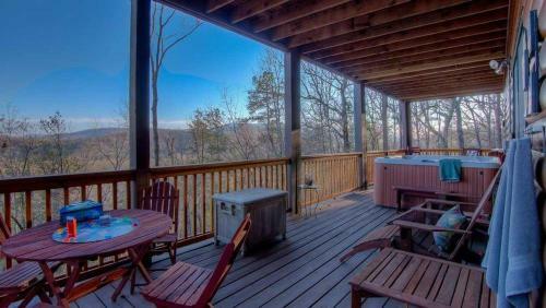 Eddiebear By Escape To Blue Ridge