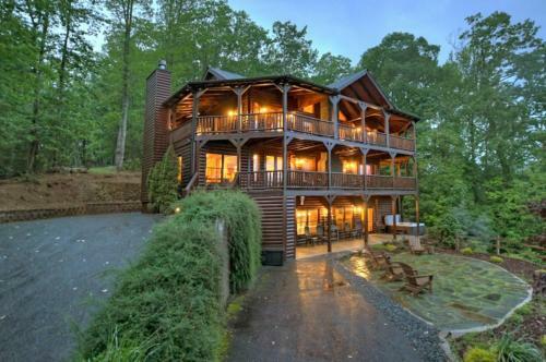 Aska Ridge Lodge