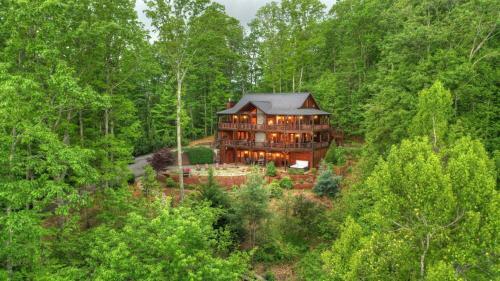 Aska Ridge Lodge