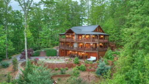 Aska Ridge Lodge