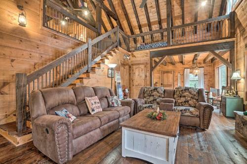 Private Blue Ridge Cabin With Hot Tub And Fire Pit!