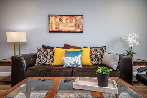 Apartamento Atlanta Downtown! City View! 2bd! King Bed! L403