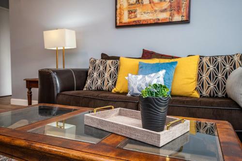Apartamento Atlanta Downtown! City View! 2bd! King Bed! L403