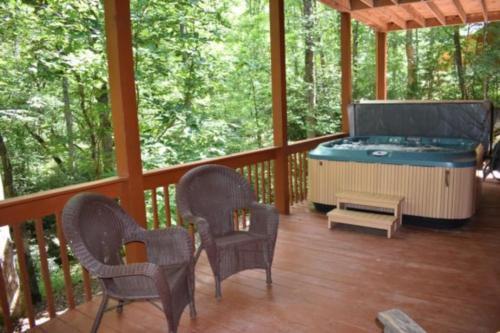 Lazy Creek Retreat