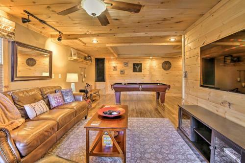 Deer Park Cabin! Blue Ridge Home With Hot Tub And Views