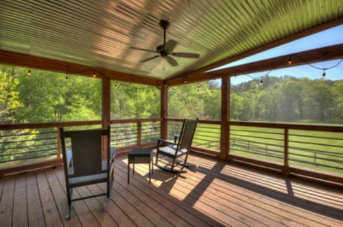 Firefly Farmhouse By Escape To Blue Ridge