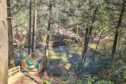 Creekside Blue Ridge Cabin With Decks And Grill!