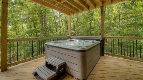 Cubs Cabin By Escape To Blue Ridge