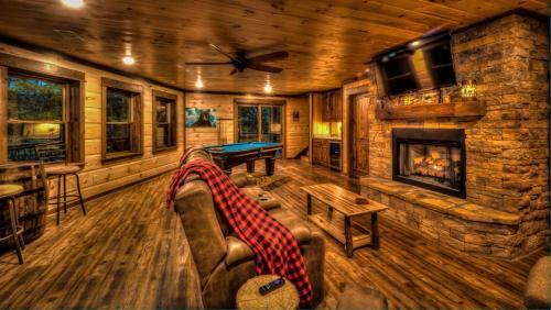 Fawn Ridge By Escape To Blue Ridge