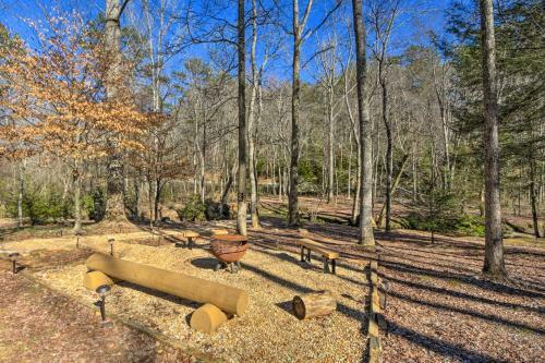 Creekside Cabin In The Blue Ridge Mountains!